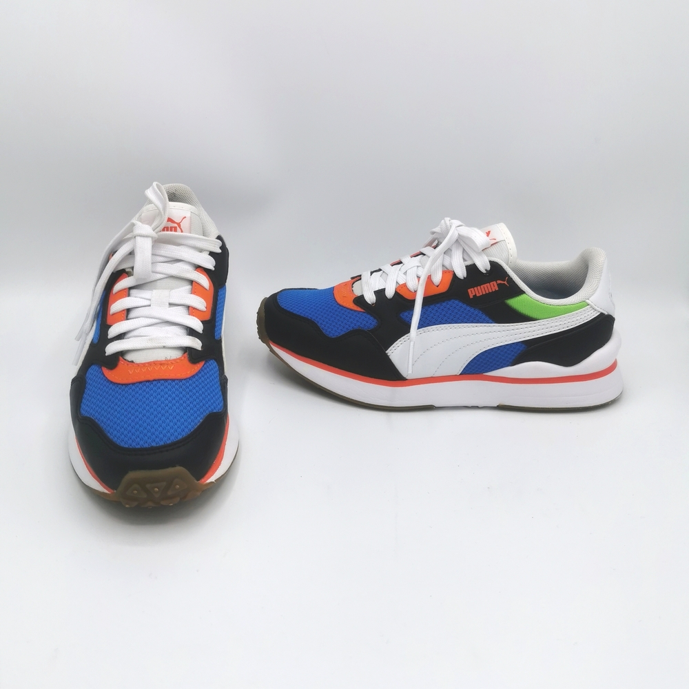SIZE 4C YOUTH Puma Blue and Black Sneakers EUC B60